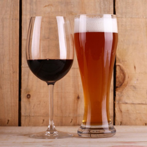 Investigadores encuentran herbicida en el vino y cerveza