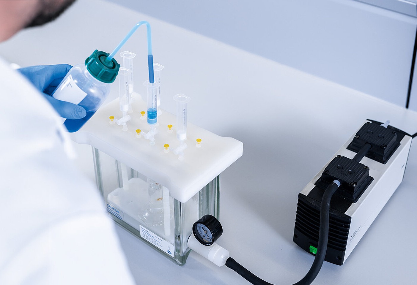 Extracción en fase sólida (SPE): técnica esencial para la preparación de muestras en análisis instrumental